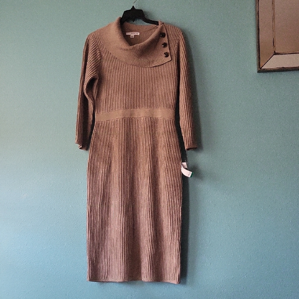 Studio One Brown Ribbed Knit Dress